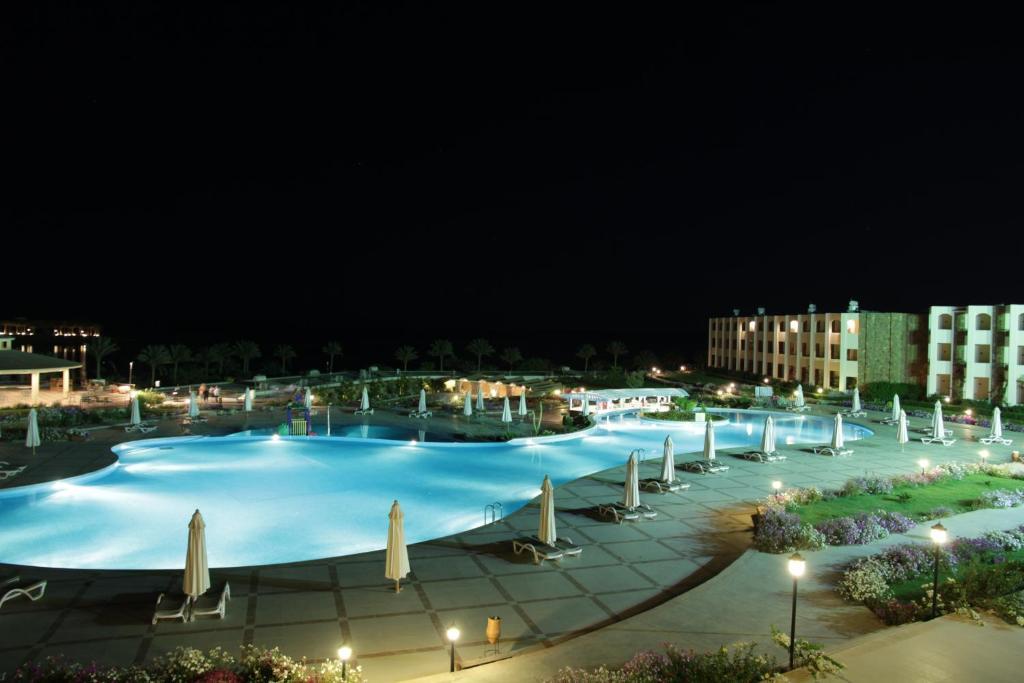 אבו דבאב Royal Brayka Beach Resort מראה חיצוני תמונה