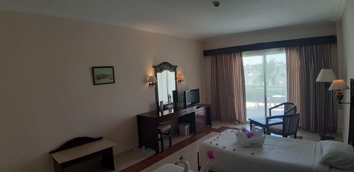אבו דבאב Royal Brayka Beach Resort מראה חיצוני תמונה